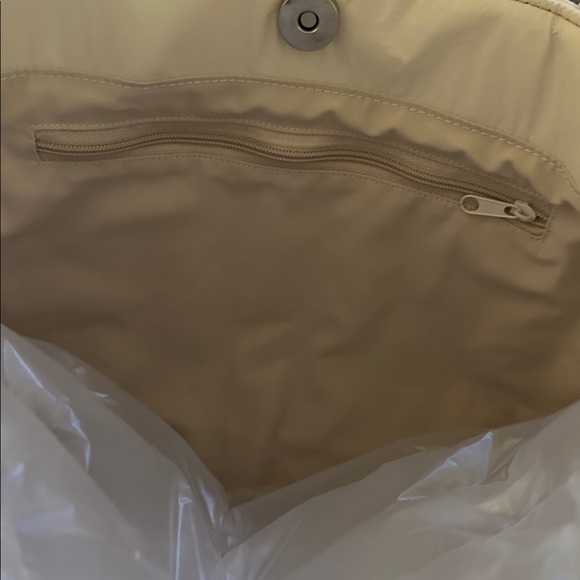 Pop Mart Dimoo Quilted Tote Bag - Picture 3 of 4